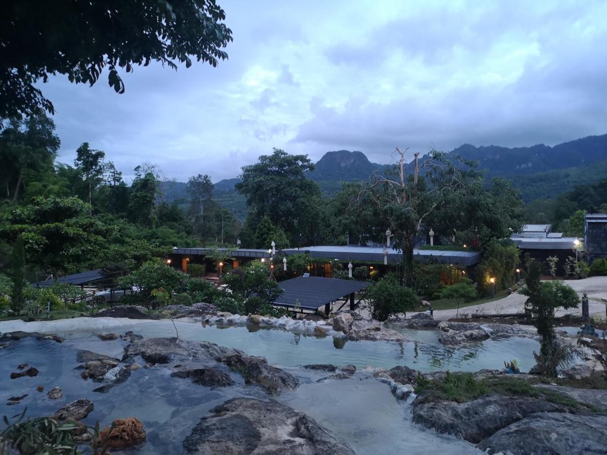 Keeree Loft Resort 통파품 외부 사진