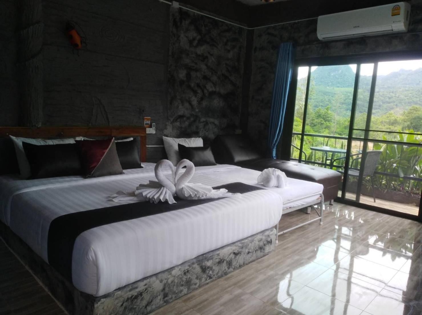 Keeree Loft Resort 통파품 객실 사진
