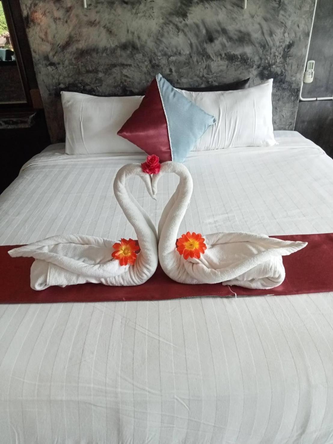 Keeree Loft Resort 통파품 외부 사진