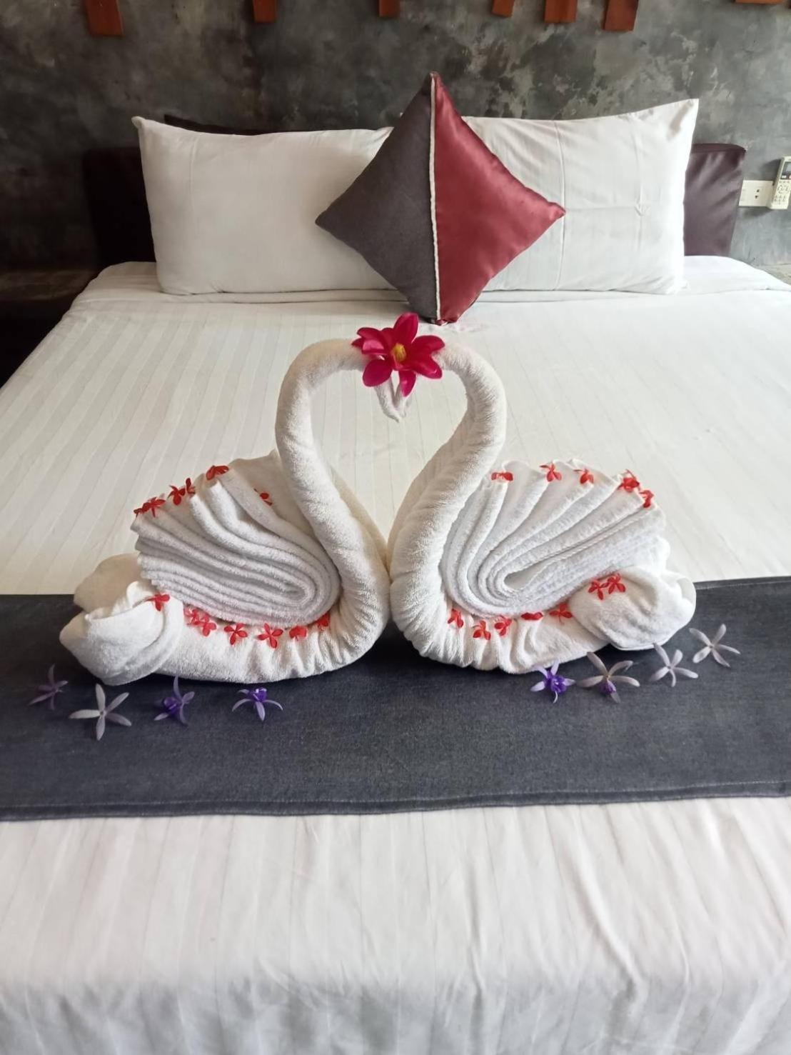 Keeree Loft Resort 통파품 외부 사진