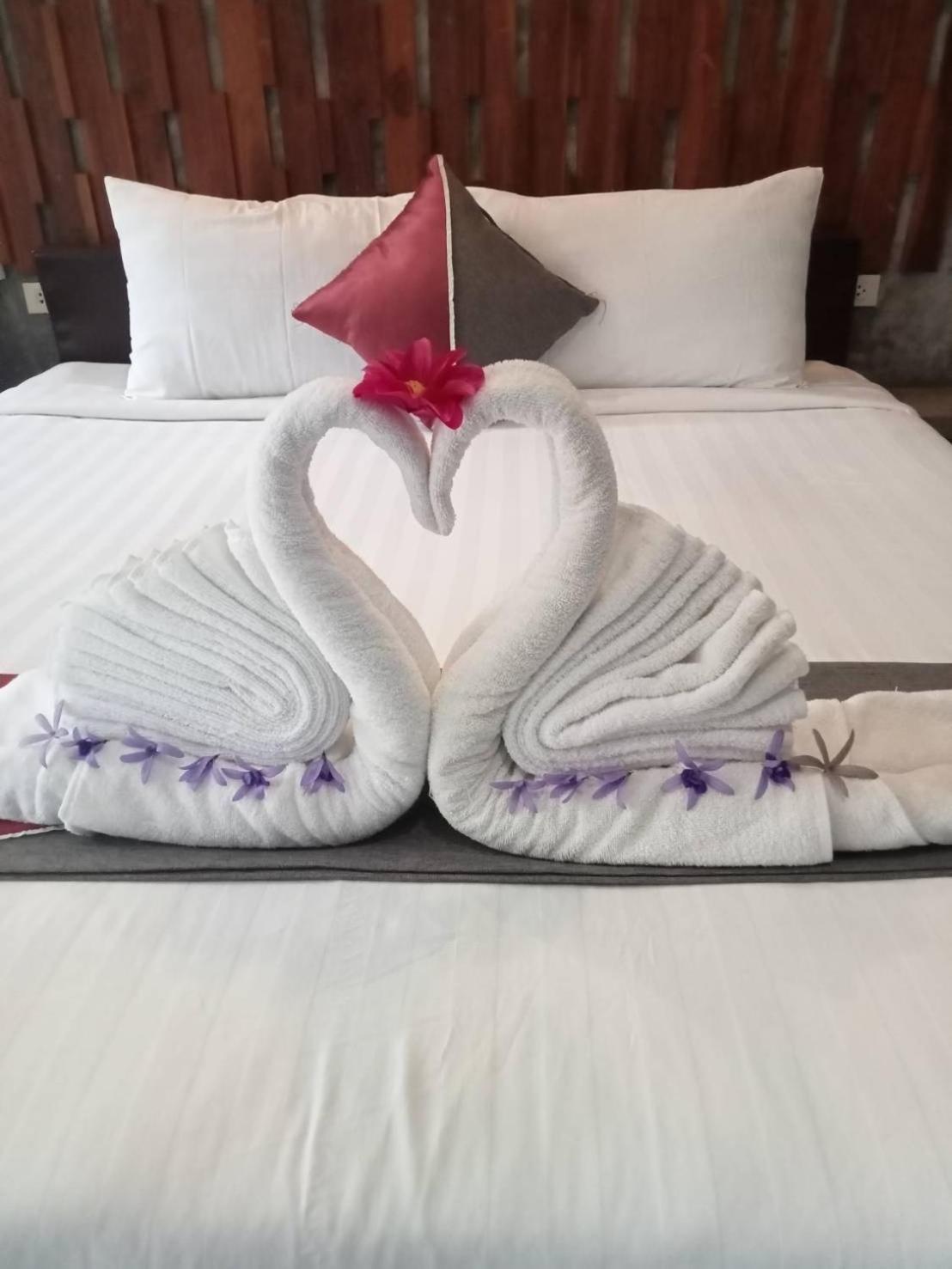 Keeree Loft Resort 통파품 외부 사진