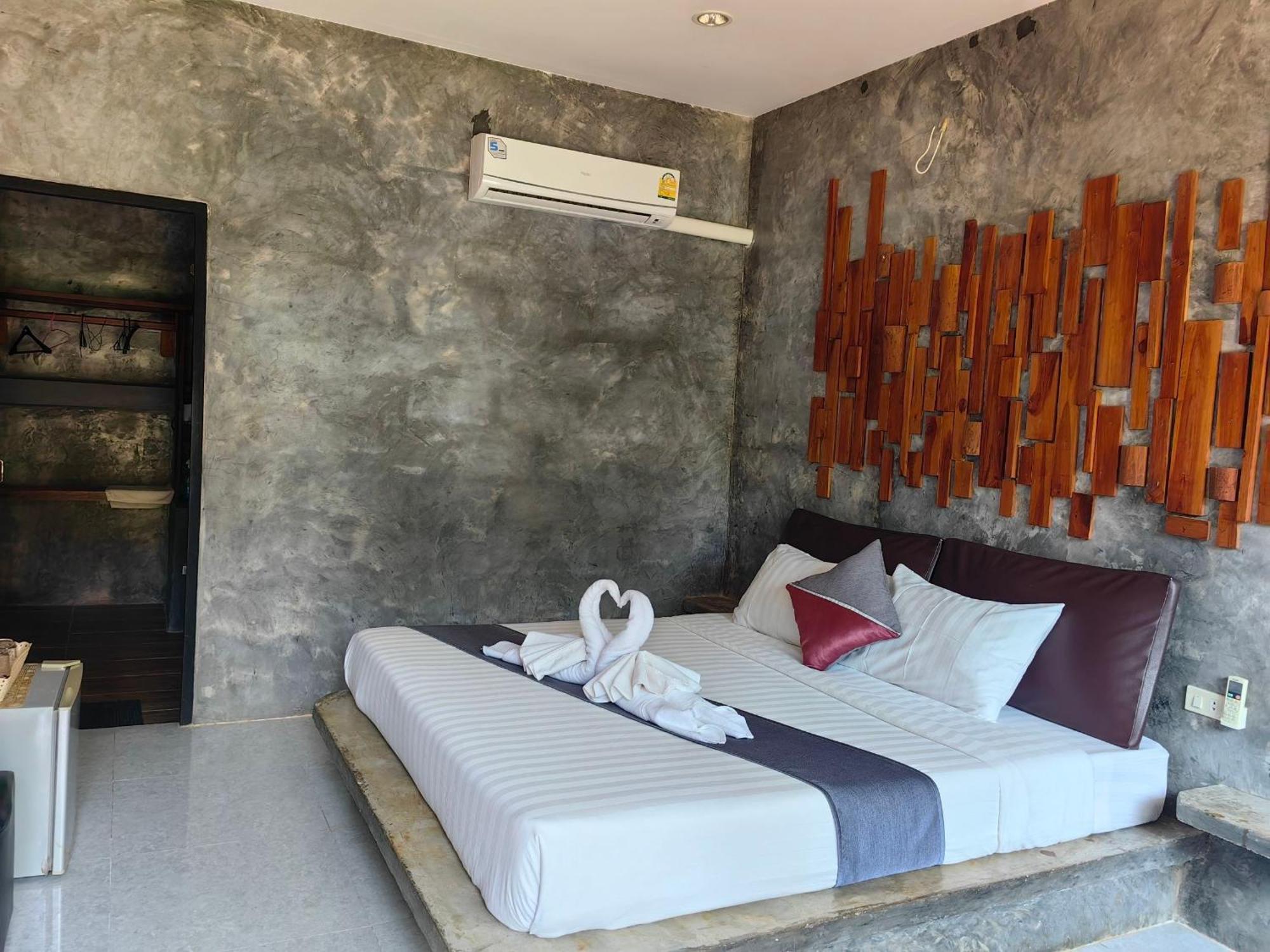 Keeree Loft Resort 통파품 외부 사진