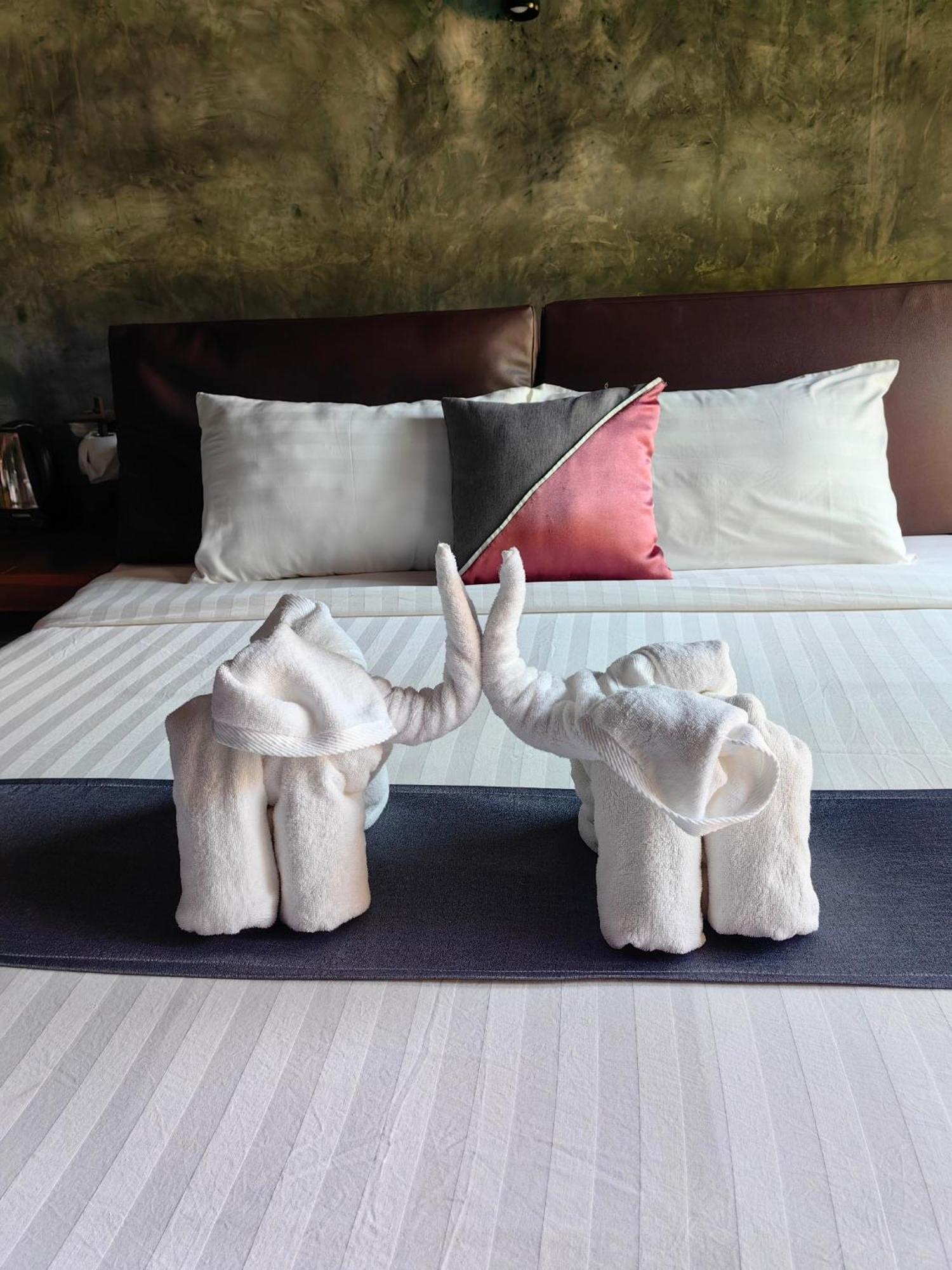 Keeree Loft Resort 통파품 외부 사진