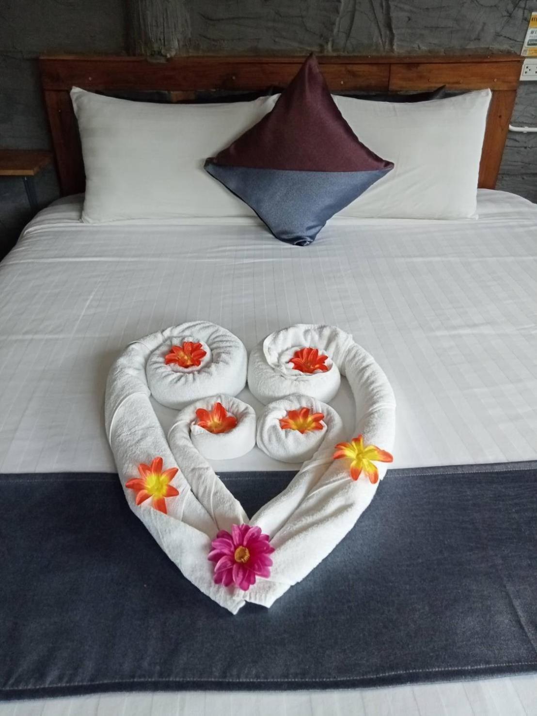 Keeree Loft Resort 통파품 외부 사진