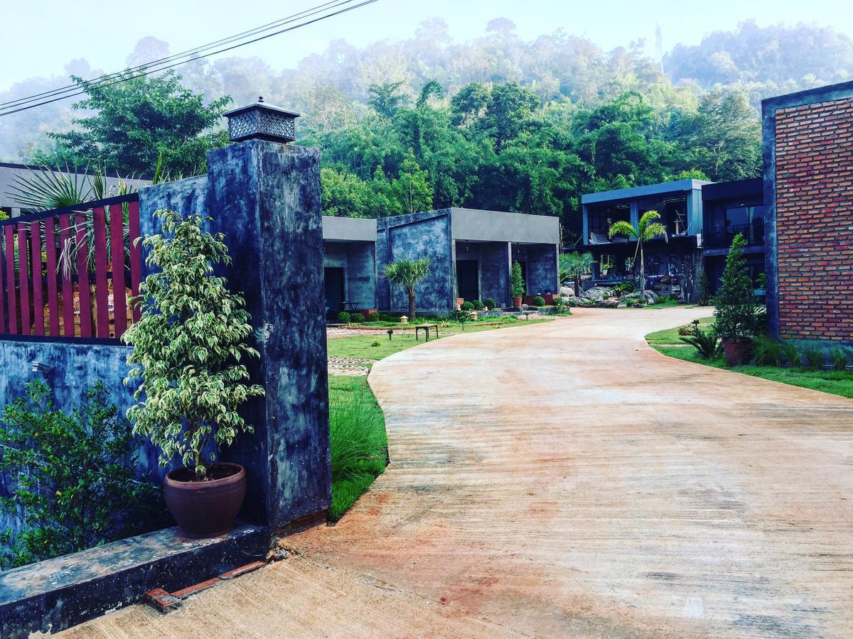 Keeree Loft Resort 통파품 외부 사진
