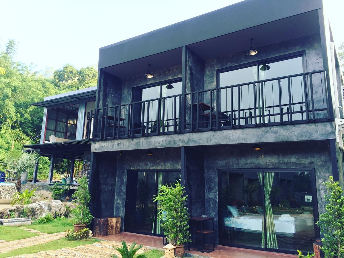 Keeree Loft Resort 통파품 외부 사진