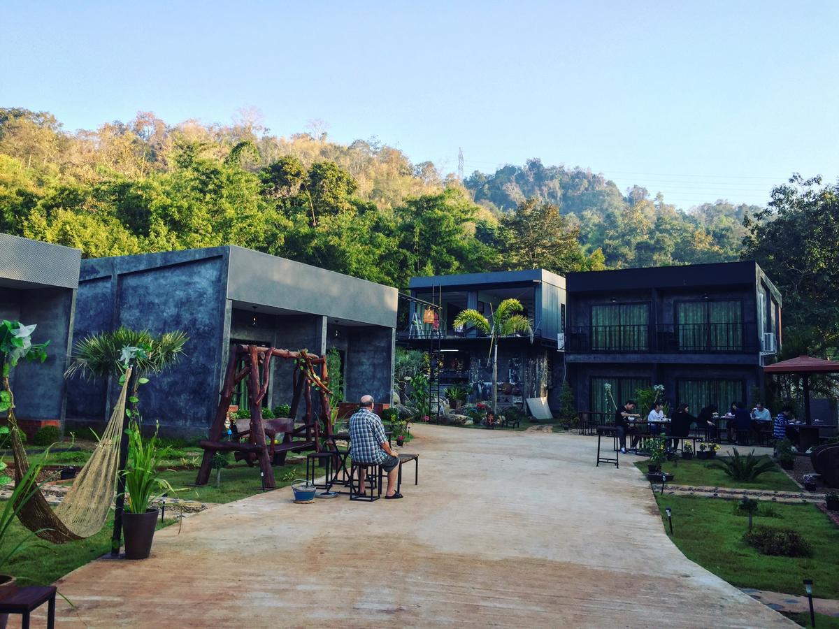 Keeree Loft Resort 통파품 외부 사진